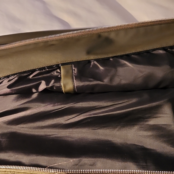 Olive Green Men's Jacket - Picture 4 of 5